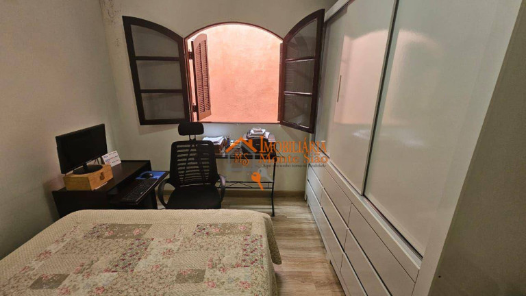Imagem Sobrado com 3 Quartos à Venda, 199 m² em Parque Continental Iii - Guarulhos Imagem Sobrado com 3 Quartos à Venda, 199 m² em Parque Continental Iii - Guarulhos
