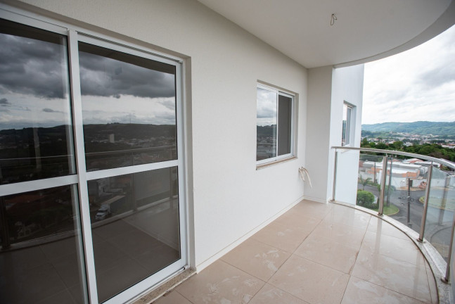 Imagem Apartamento com 2 Quartos à Venda, 70 m² em Jardim California - Irati Imagem Apartamento com 2 Quartos à Venda, 70 m² em Jardim California - Irati