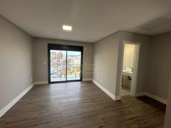 Imagem Casa com 3 Quartos à Venda, 177 m² em Estreito - Florianópolis