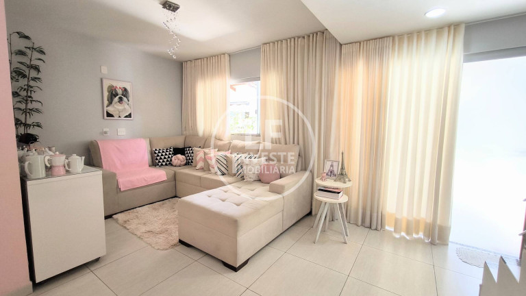 Imagem Casa de Condomínio com 3 Quartos à Venda, 160 m² em Jardim Novo Mundo - Goiânia