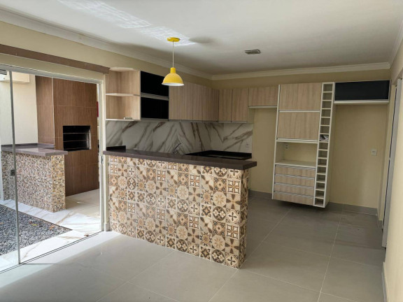 Casa de Condomínio com 3 Quartos à Venda, 84 m² em Jardim Imperial - Cuiabá