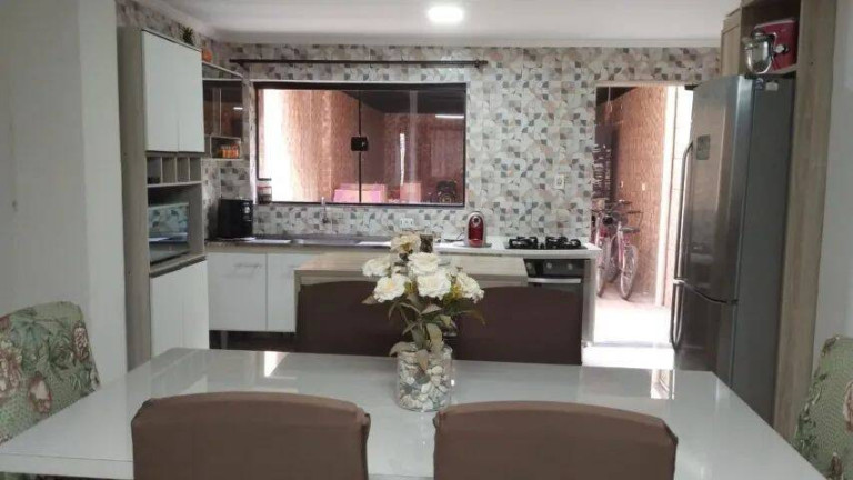 Imagem Casa com 2 Quartos à Venda, 225 m² em Vila Medeiros - São Paulo