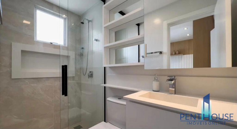 Imagem Apartamento com 4 Quartos à Venda, 153 m² em Centro - Balneário Camboriú Imagem Apartamento com 4 Quartos à Venda, 153 m² em Centro - Balneário Camboriú