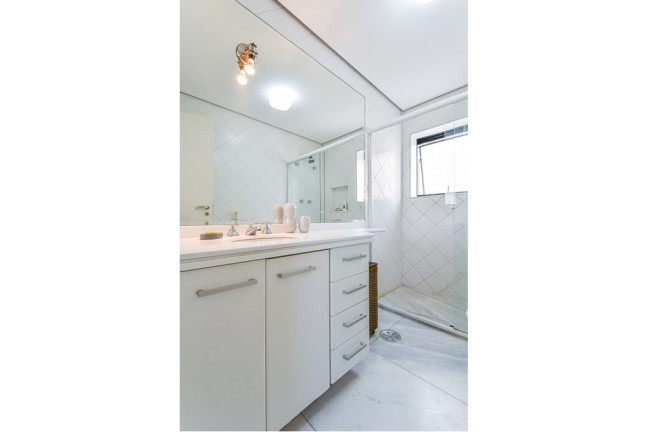 Imagem Apartamento com 3 Quartos à Venda, 247 m² em Vila Suzana - São Paulo Imagem Apartamento com 3 Quartos à Venda, 247 m² em Vila Suzana - São Paulo