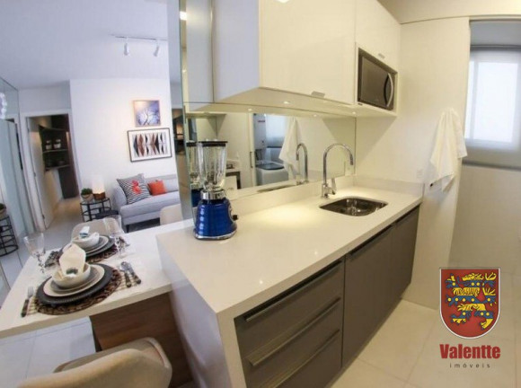 Imagem Apartamento com 2 Quartos à Venda, em Centro - Florianópolis Imagem Apartamento com 2 Quartos à Venda, em Centro - Florianópolis