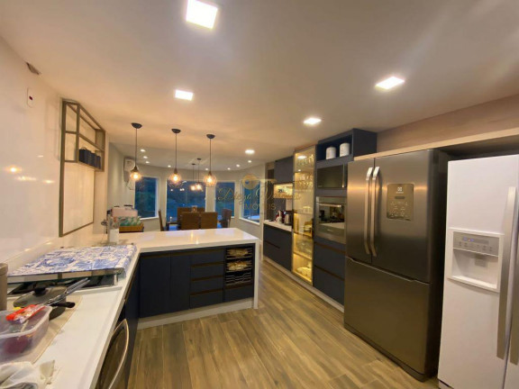 Imagem Casa com 4 Quartos à Venda, 285 m² em Vargem Grande - Teresópolis
