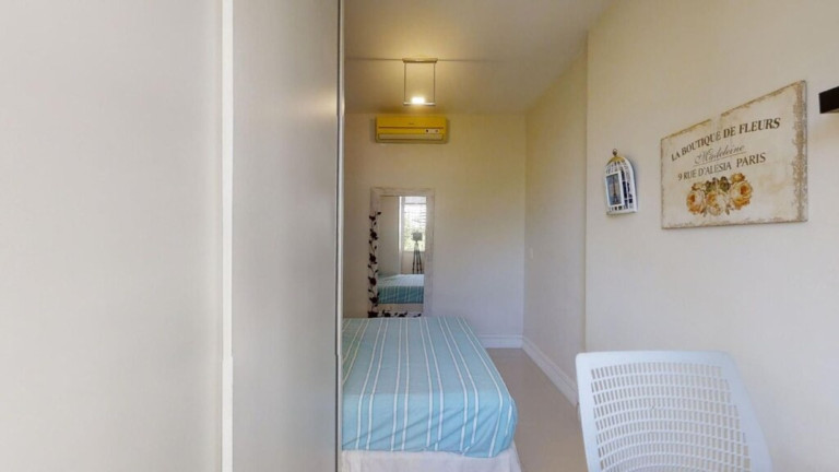 Imagem Imóvel com 2 Quartos à Venda, 75 m² em Lagoa - Rio De Janeiro Imagem Imóvel com 2 Quartos à Venda, 75 m² em Lagoa - Rio De Janeiro
