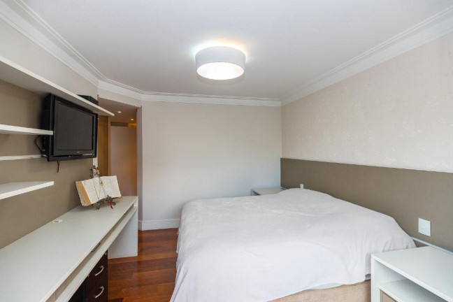 Imagem Imóvel com 4 Quartos à Venda, 196 m² em Indianópolis - São Paulo