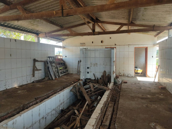 Imagem Chácara com 4 Quartos à Venda, 242 m² em Cercadinho - Alambari