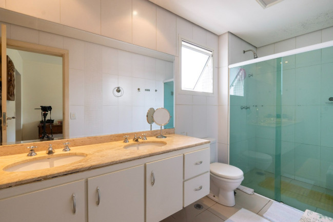 Imagem Apartamento com 3 Quartos à Venda, 163 m² em Campo Belo - São Paulo