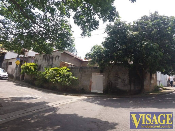 Casa à Venda, 295 m² em Jd. Nova Esperanca - Jacareí