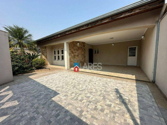 Casa com 3 Quartos para Alugar, 249 m² em Vila Omar - Americana