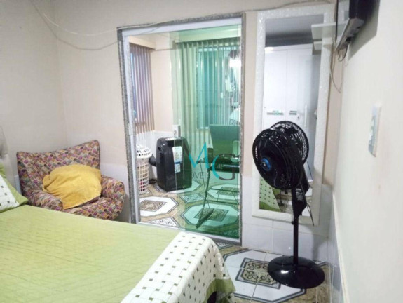 Imagem Casa com 4 Quartos à Venda, 195 m² em Paciência - Rio De Janeiro