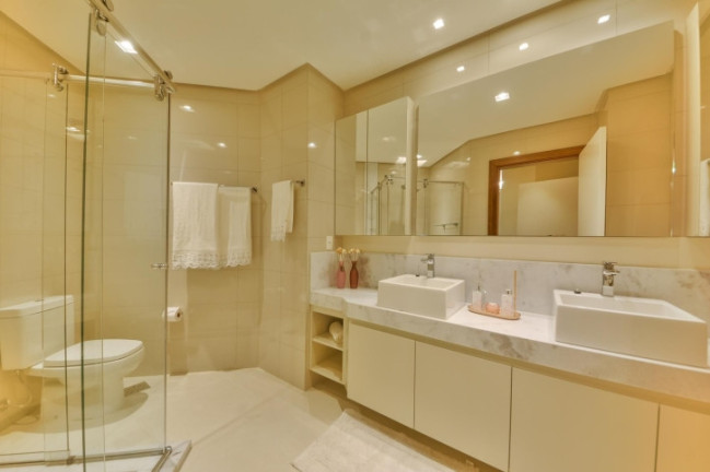 Imagem Apartamento com 3 Quartos à Venda, 162 m² em Centro - Gramado