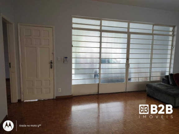 Casa com 5 Quartos para Alugar, 280 m² em Vila Cidade Universitária - Bauru