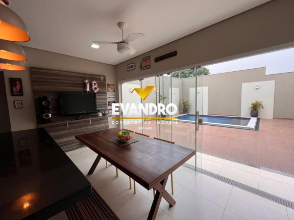 Imagem Casa com 3 Quartos à Venda, 450 m² em Jardim Das Américas - Cuiabá