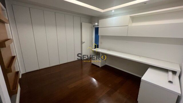 Imagem Apartamento com 4 Quartos à Venda, 360 m² em Icaraí - Niterói Imagem Apartamento com 4 Quartos à Venda, 360 m² em Icaraí - Niterói