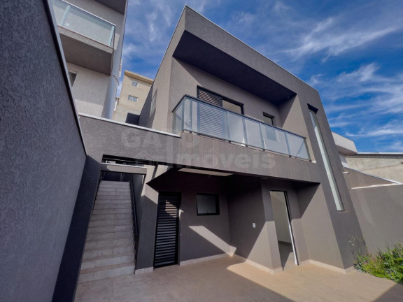 Casa com 3 Quartos à Venda, 113 m² em Portais (polvilho) - Cajamar