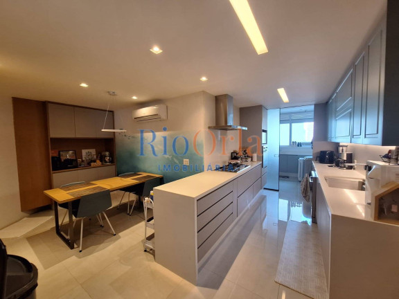 Imagem Apartamento com 4 Quartos à Venda, 300 m² em Barra Da Tijuca - Rio De Janeiro Imagem Apartamento com 4 Quartos à Venda, 300 m² em Barra Da Tijuca - Rio De Janeiro