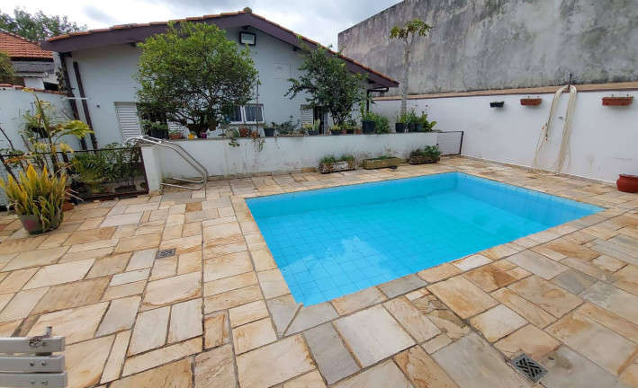 Imagem Casa com 3 Quartos à Venda, 330 m² em Alvinópolis - Atibaia