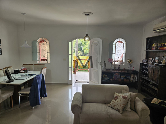 Imagem Casa de Condomínio com 2 Quartos à Venda, 251 m² em Centro - Mairiporã