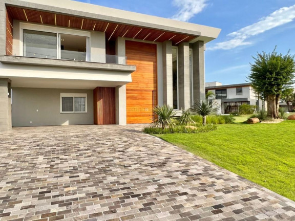 Casa com 5 Quartos à Venda, 464 m² em Condomínio Enseada Lagos Xangri-lá - Xangri-lá