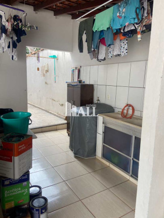 Imagem Casa com 2 Quartos à Venda, 140 m² em Alvorada - Araçatuba Imagem Casa com 2 Quartos à Venda, 140 m² em Alvorada - Araçatuba