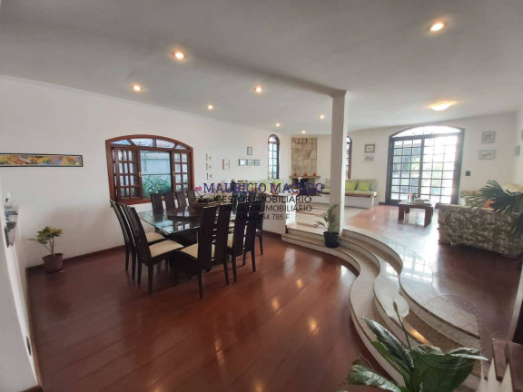 Imagem Casa com 4 Quartos à Venda, 360 m² em Alphaville - Santana De Parnaíba Imagem Casa com 4 Quartos à Venda, 360 m² em Alphaville - Santana De Parnaíba