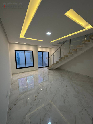 Imagem Casa com 3 Quartos à Venda, 130 m² em Felicia - Vitória Da Conquista