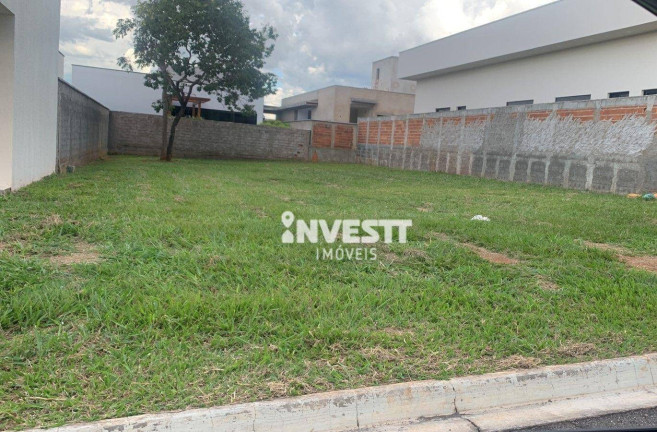 Terreno à Venda, 420 m² em Portal Do Sol Green - Goiânia