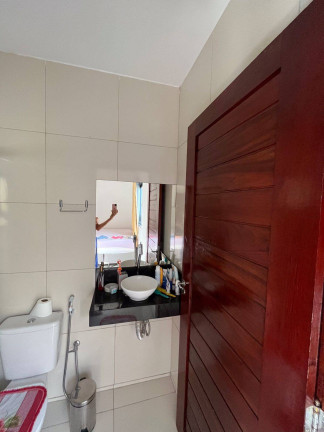 Imagem Casa com 6 Quartos à Venda, 200 m² em Nossa Senhora Da Apresentação - Natal Imagem Casa com 6 Quartos à Venda, 200 m² em Nossa Senhora Da Apresentação - Natal