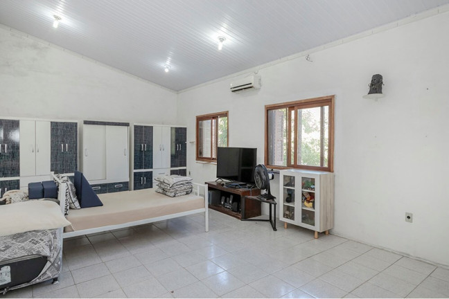 Imagem Casa com 3 Quartos à Venda, 250 m² em Espírito Santo - Porto Alegre