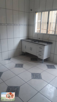 Imagem Sobrado com 2 Quartos para Alugar,  em Vila Mazzei - Santo André