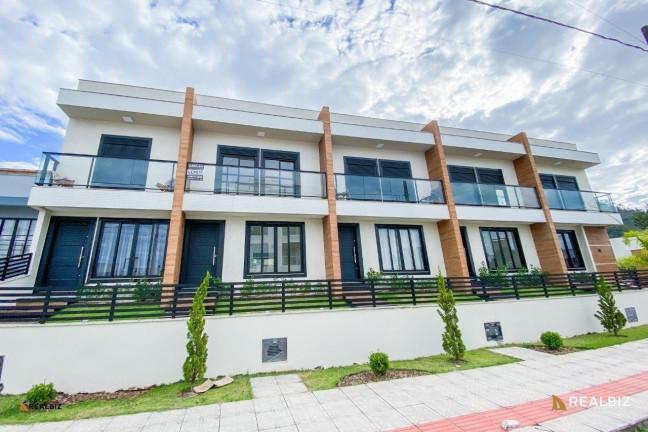 Imagem Casa de Condomínio com 2 Quartos à Venda, 140 m² em Palmas - Governador Celso Ramos