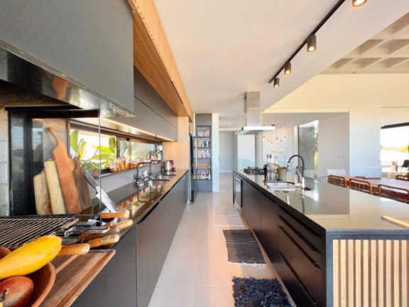 Imagem Casa com 3 Quartos à Venda, 430 m² em Dubai - Capao Da Canoa Imagem Casa com 3 Quartos à Venda, 430 m² em Dubai - Capao Da Canoa