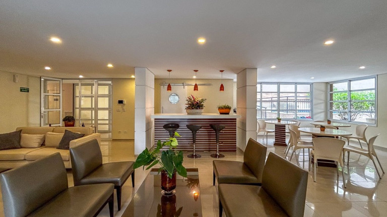 Imagem Imóvel com 3 Quartos à Venda, 137 m² em Vila Suzana - São Paulo
