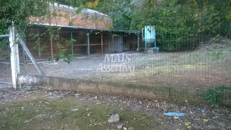 Terreno à Venda, 800 m² em Scharlau - São Leopoldo