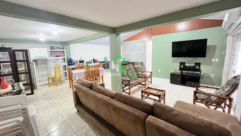 Imagem Casa com 5 Quartos para Alugar ou Temporada, 52 m² em Shangri-lá - Pontal Do Paraná