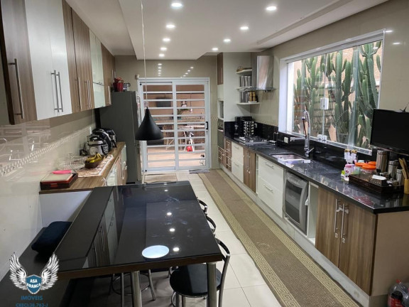 Sobrado com 3 Quartos à Venda, 240 m² em Freguesia Do ò - São Paulo
