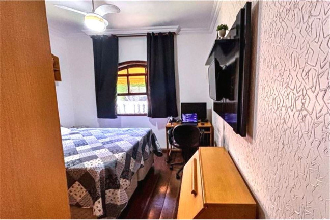 Imagem Casa com 3 Quartos à Venda, 150 m² em Vila Teresinha - São Paulo