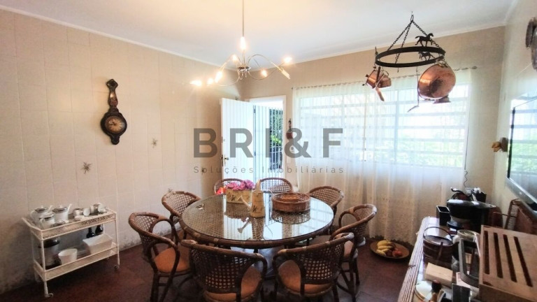 Imagem Casa com 3 Quartos à Venda, 303 m² em Jardim Prudência - São Paulo Imagem Casa com 3 Quartos à Venda, 303 m² em Jardim Prudência - São Paulo
