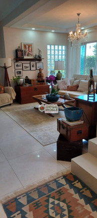 Imagem Casa com 3 Quartos à Venda, 248 m² em Jurerê Internacional - Florianópolis