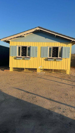 Imagem Casa com 2 Quartos à Venda, 60 m² em Universitário - Tijucas
