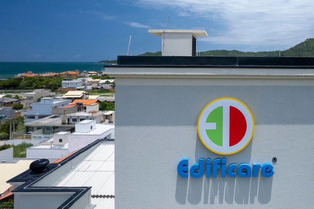 Imagem Apartamento com 2 Quartos à Venda, 105 m² em Mariscal - Bombinhas