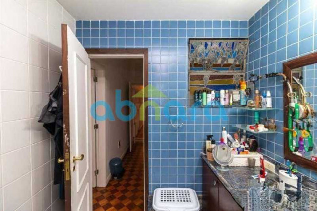 Imagem Apartamento com 4 Quartos à Venda, 296 m² em Copacabana - Rio De Janeiro Imagem Apartamento com 4 Quartos à Venda, 296 m² em Copacabana - Rio De Janeiro