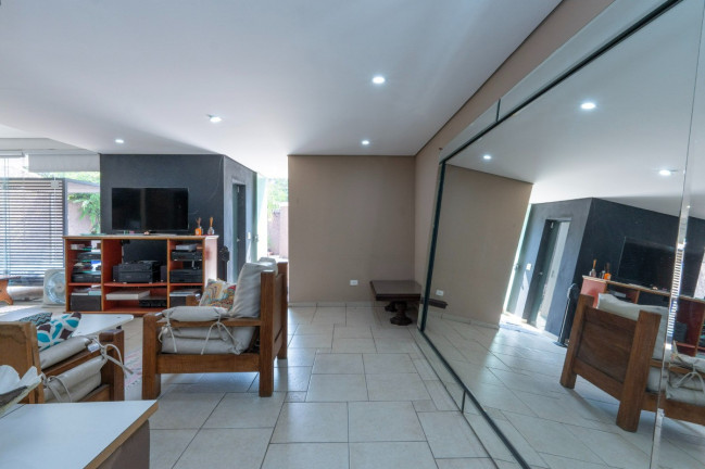 Imagem Casa com 4 Quartos à Venda, 387 m² em Vila Inah - São Paulo