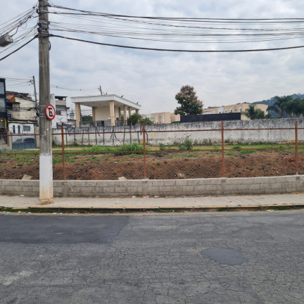 Imagem Terreno à Venda, 1.050 m² em Jardim Petrópolis - Cotia Imagem Terreno à Venda, 1.050 m² em Jardim Petrópolis - Cotia