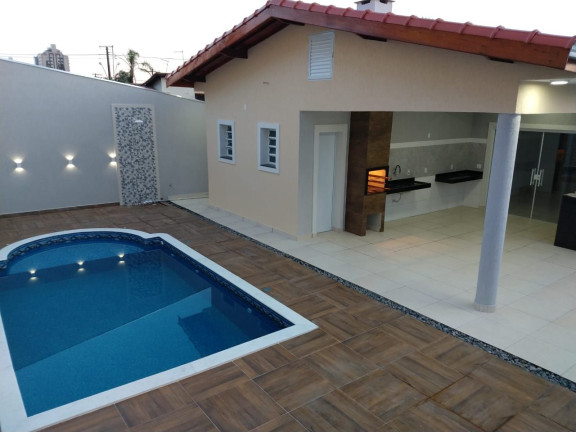 Casa com 3 Quartos à Venda, 145 m² em Balneário Flórida - Praia Grande
