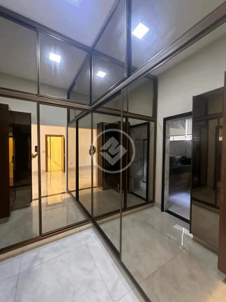 Imagem Casa com 4 Quartos à Venda, 270 m² em Condomínio Do Lago - Goiânia Imagem Casa com 4 Quartos à Venda, 270 m² em Condomínio Do Lago - Goiânia