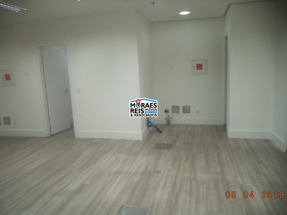 Imagem Sala Comercial à Venda ou Locação, em Itaim Bibi - São Paulo Imagem Sala Comercial à Venda ou Locação, em Itaim Bibi - São Paulo